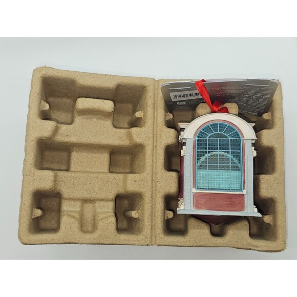 Disney Star Wars: The Phantom Menace Padmé Amidala Sketchbook Christmas Ornament - Picture 10 of 10